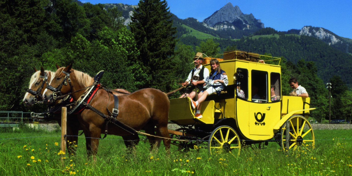 Postkutschen- und Pferdekutschenfahrten